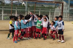 サッカースクールのおすすめはどこ クーバー セレッソ Marugoto 子どものための情報ブログ
